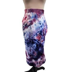 TapeMeasure. Reworked, Vintage Cotton Tie Dye Pencil Skirt. Size: Small